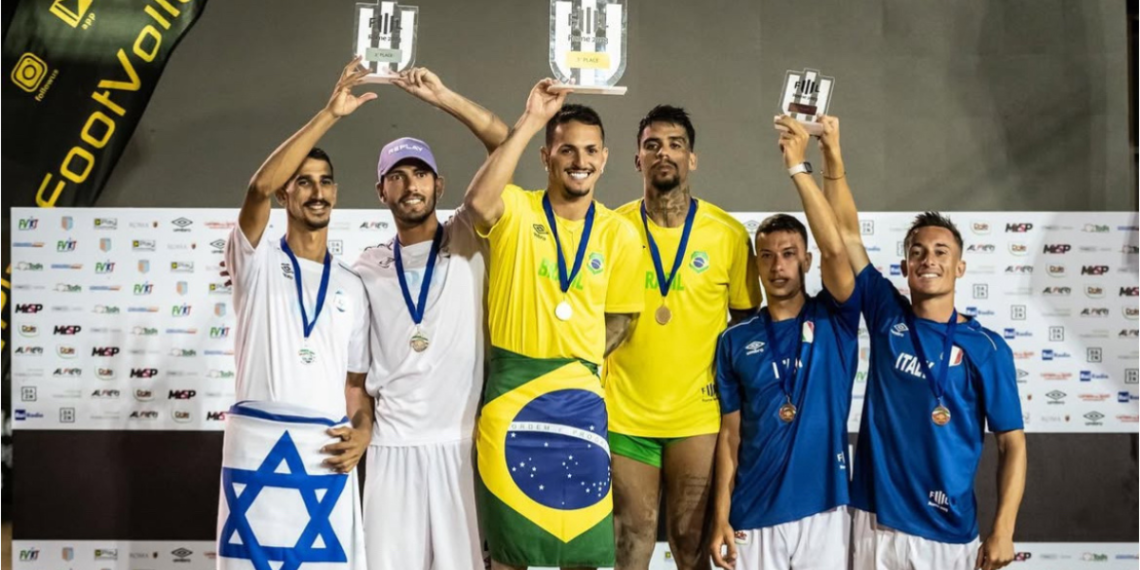 Quantos mundiais de futevolei Brisa e Sandrey tem